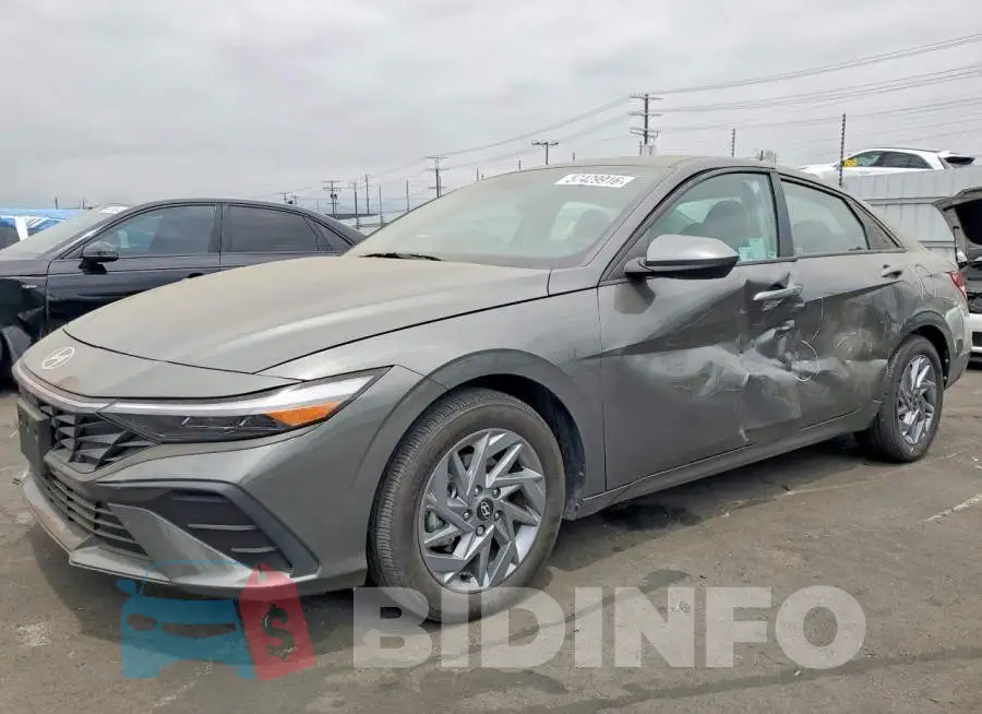 KMHLM4DJ8SU129865 Photo# 1