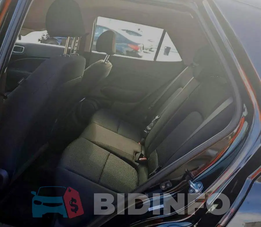 KMHRB8A31TU428662 Photo# 10