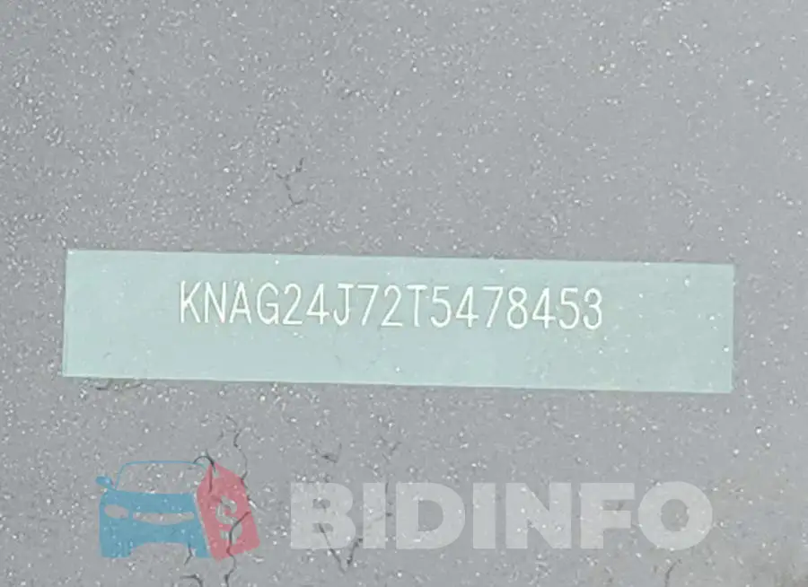 KNAG24J72T5478453 Photo# 12