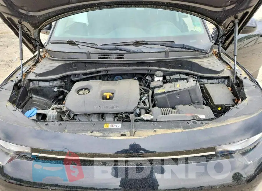 KNDJ23AU8M7143339 Photo# 11