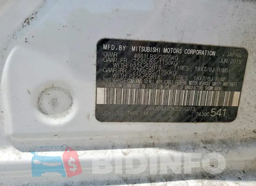 JA4AD3A33KZ056073 Photo# 14