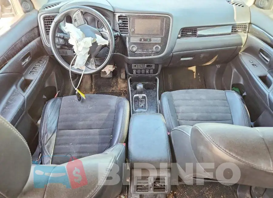 JA4AD3A35KZ054941 Photo# 8