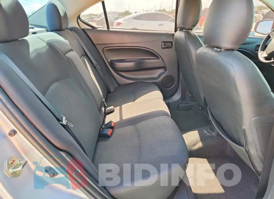 ML32F3FJ8KHF05559 Photo# 10