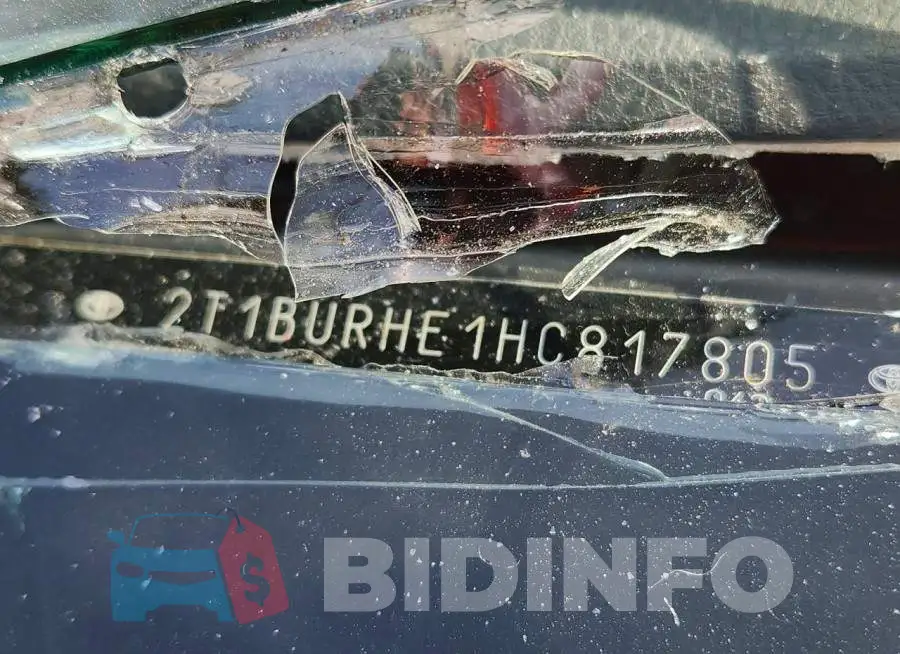 2T1BURHE1HC817805 Photo# 12