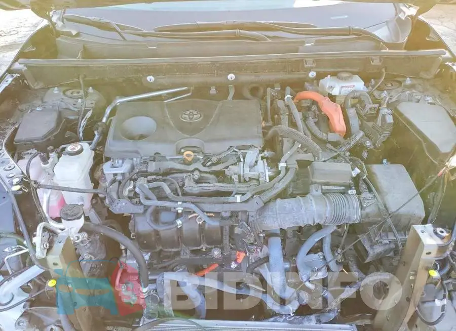 2T3RWRFV6KW038568 Photo# 12