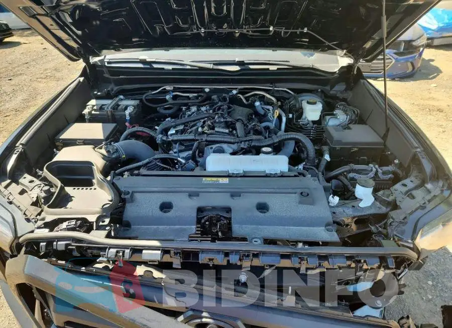 3TMLB5JN4SM122133 Photo# 11