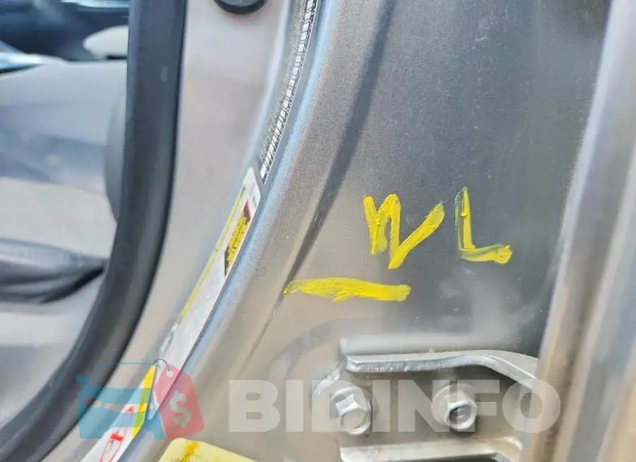 4T1B11HK2KU700076 Photo# 12