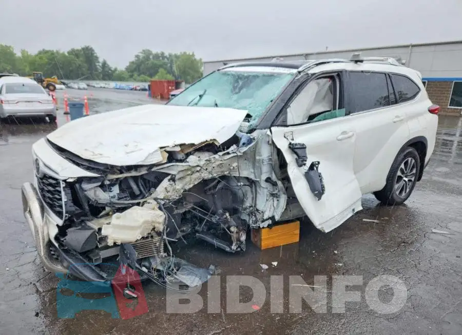 5TDHZRBH2LS048410 Photo# 1
