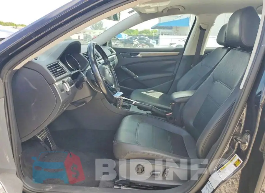 1VWDT7A33HC058167 Photo# 7