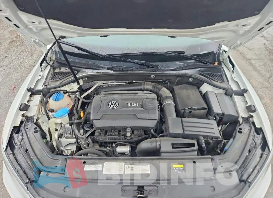 1VWGT7A30HC004967 Photo# 11