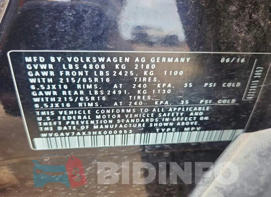 WVGAV7AX3HK000953 Photo# 13