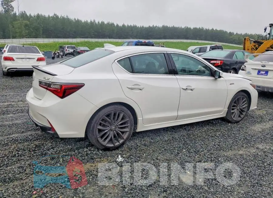 19UDE2F83MA002578 Photo# 3
