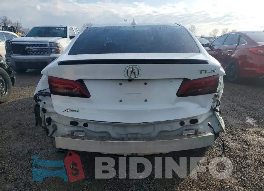19UUB1F62LA800991 Photo# 6
