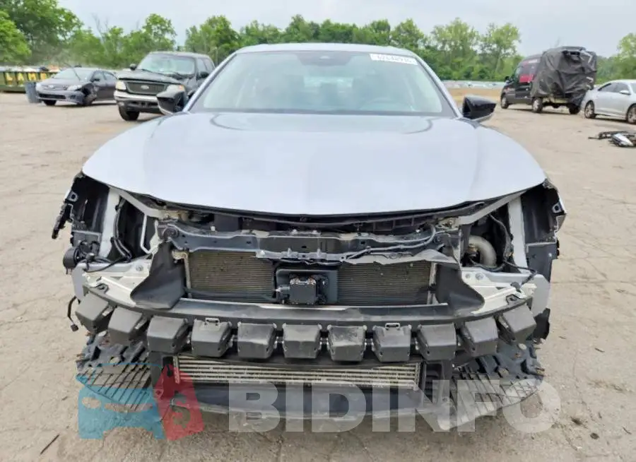 19UUB6F40MA006844 Photo# 5