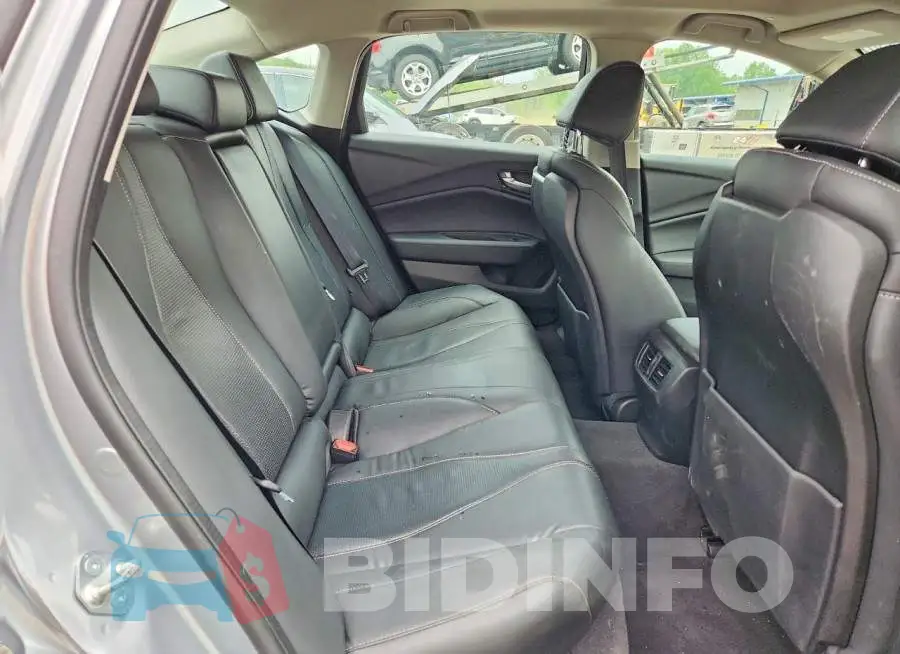 19UUB6F40MA006844 Photo# 10