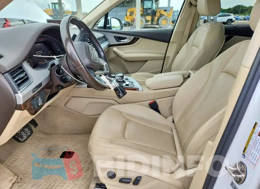 WA1LHAF78KD024441 Photo# 7