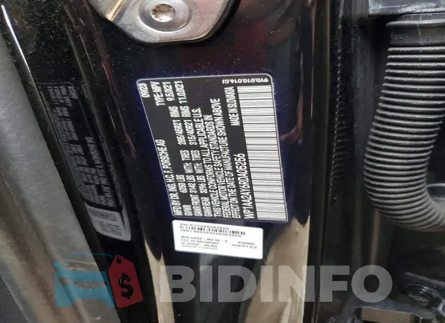 WP1AA2AY6RDA05256 Photo# 13