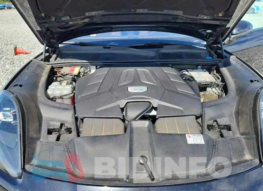 WP1AA2AYXLDA10208 Photo# 11