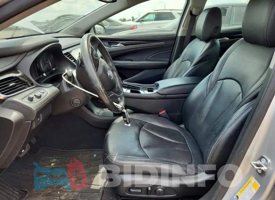 1G4ZR5SS1KU131244 Photo# 7