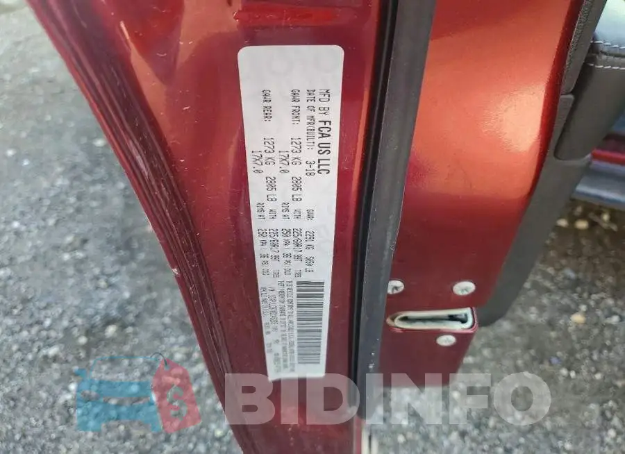 1C4PJLCB7KD145235 Photo# 13