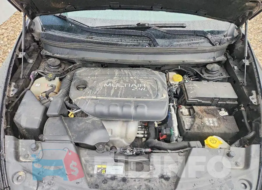 1C4PJLLB0JD573744 Photo# 11