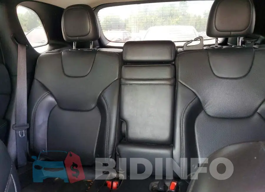 1C4PJMDX8KD284077 Photo# 10
