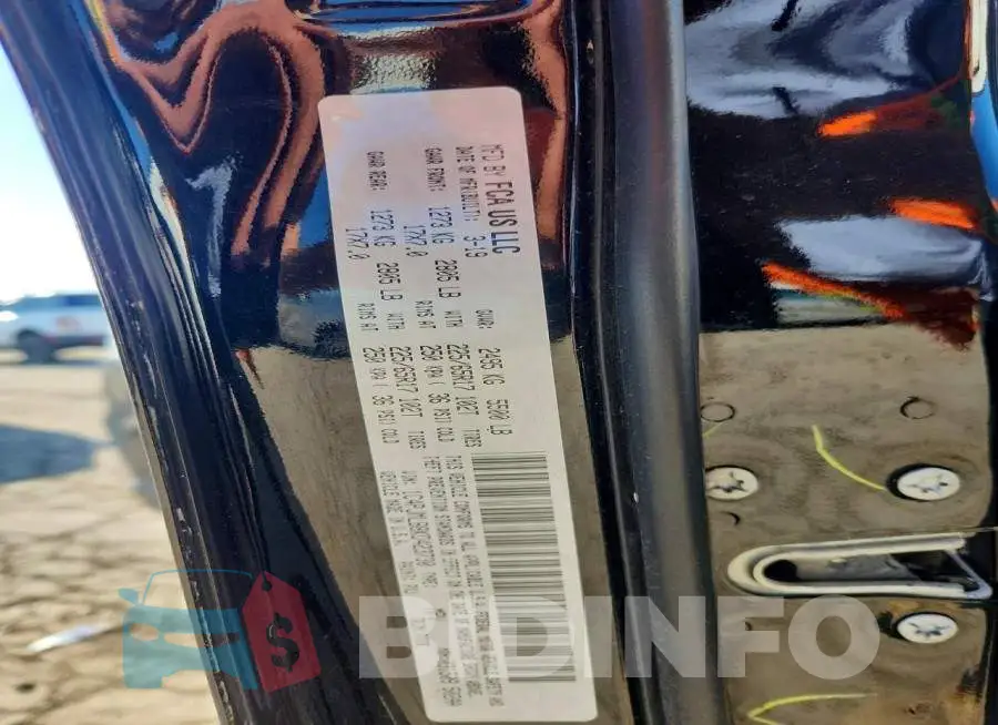1C4PJMLB8KD423730 Photo# 13