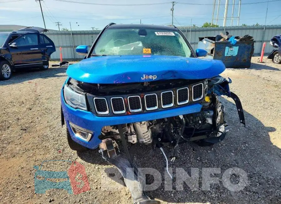 3C4NJDCB4LT106675 Photo# 5