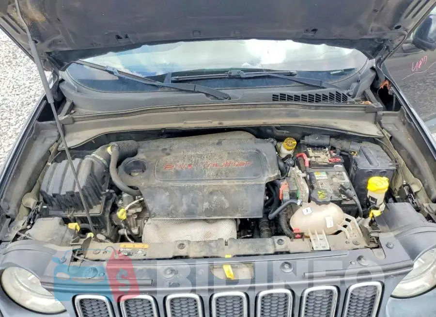 ZACCJBBB8HPE95011 Photo# 12