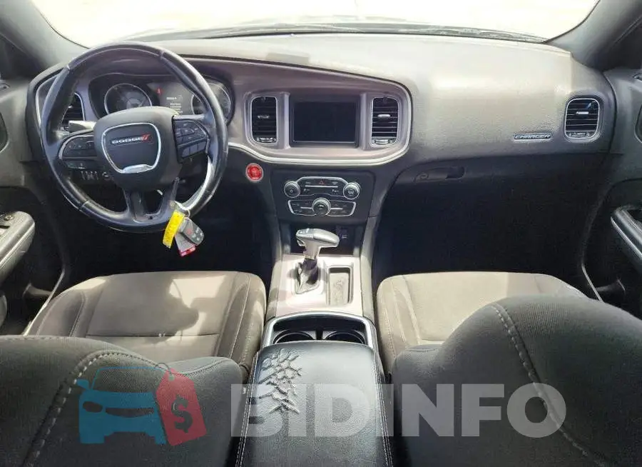 2C3CDXBG4KH605775 Photo# 8