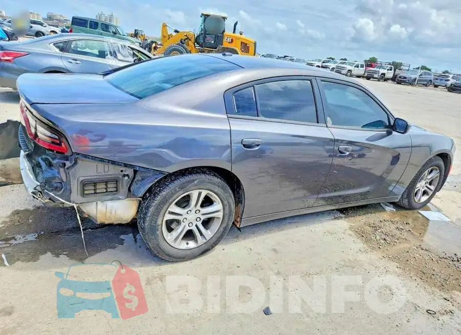2C3CDXBG4KH605775 Photo# 3