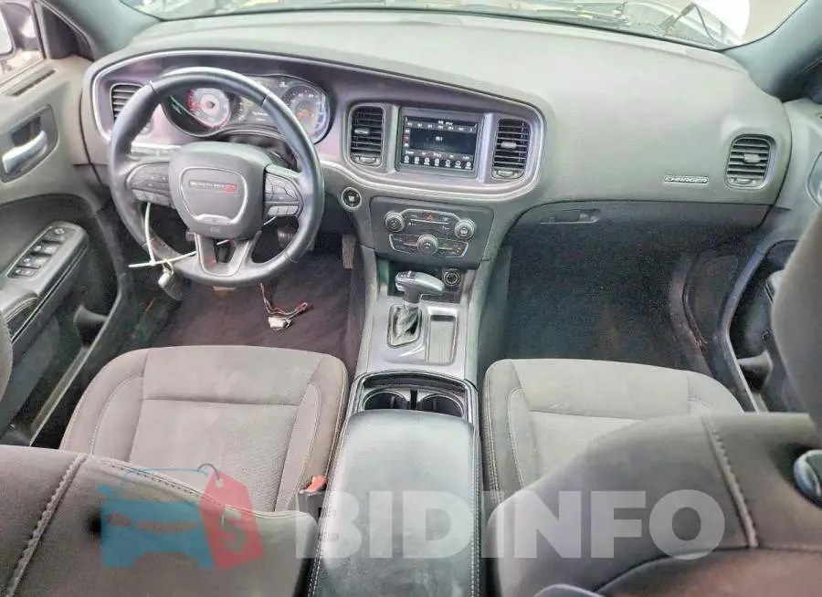 2C3CDXBGXJH163910 Photo# 8