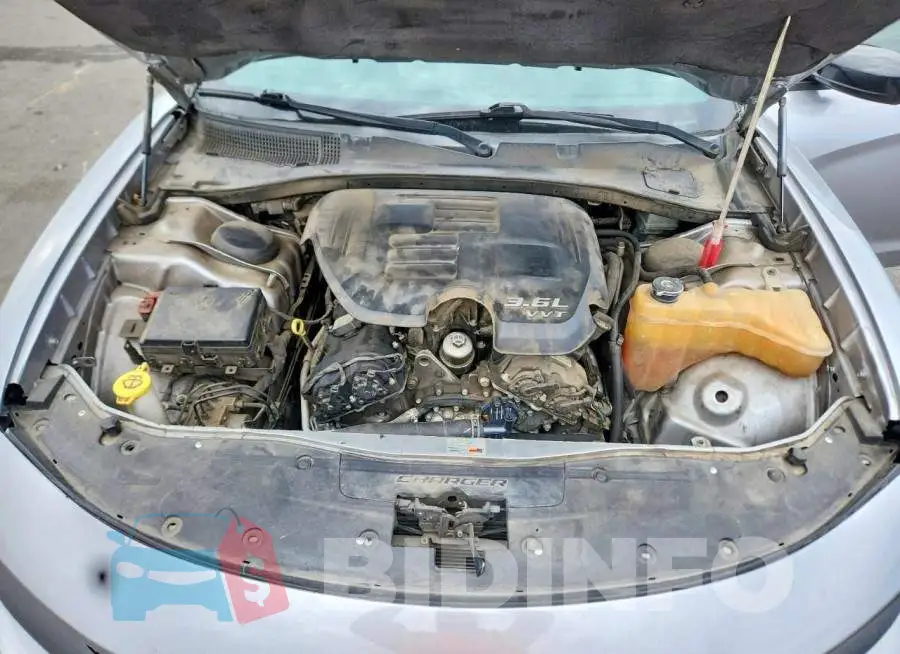 2C3CDXBGXJH163910 Photo# 11