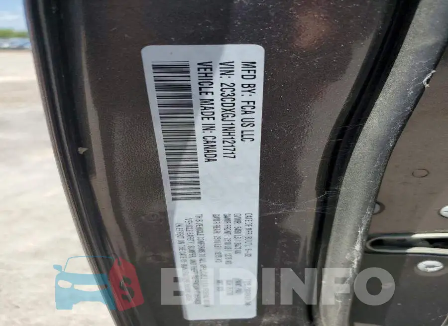 2C3CDXGJ1NH121717 Photo# 12