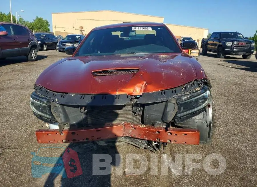 2C3CDXHG0PH598662 Photo# 5