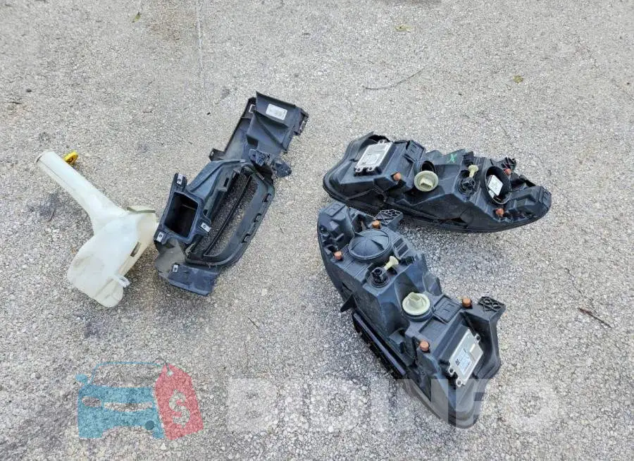2C3CDXHG5HH653088 Photo# 12