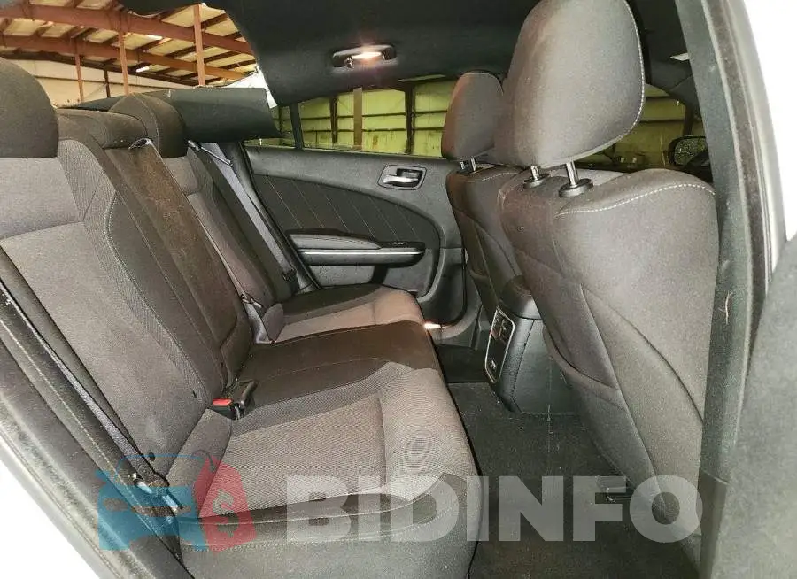 2C3CDXJG3NH127077 Photo# 10