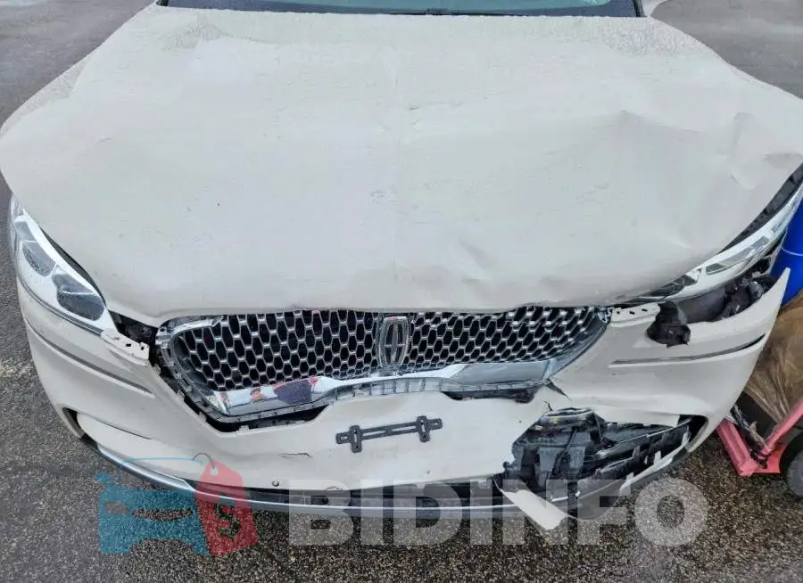 5LM5J7XC0LGL02971 Photo# 12