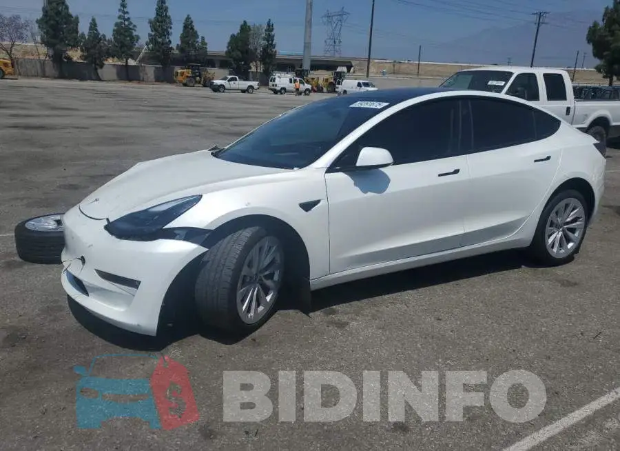 5YJ3E1EB6NF127326 Photo# 1