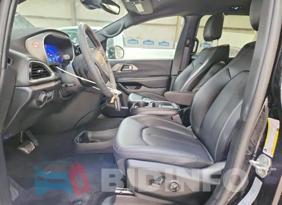 2C4RC1BG0VR563237 Photo# 7