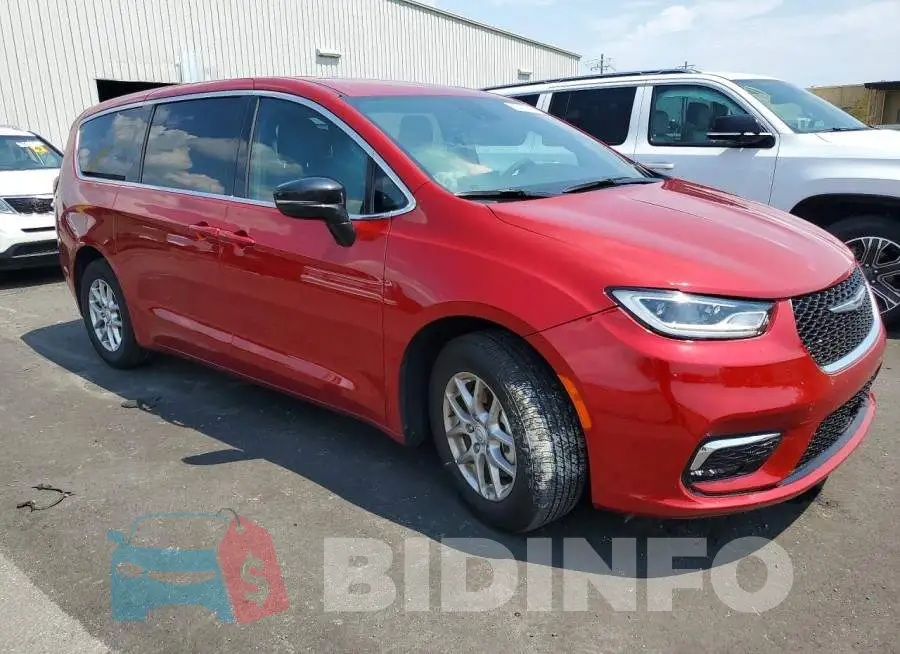 2C4RC1BG7TR212709 Photo# 4