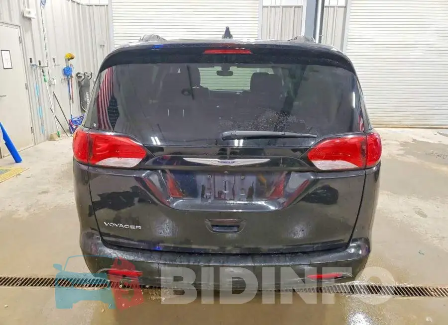 2C4RC1DG1LR172091 Photo# 6