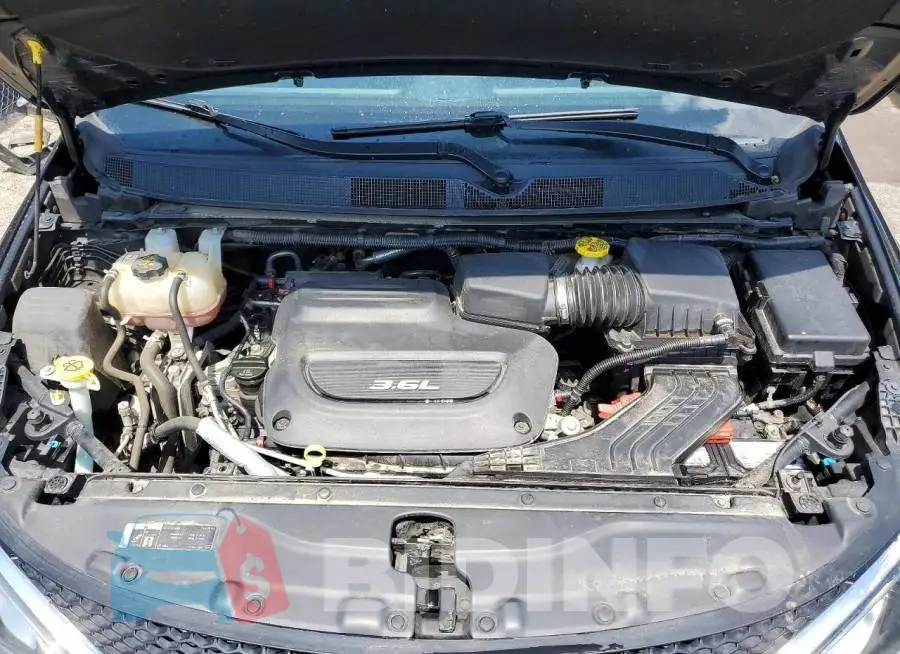 2C4RC1EG1JR271098 Photo# 12