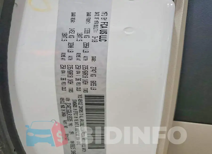 2C4RC1GG8JR185395 Photo# 13