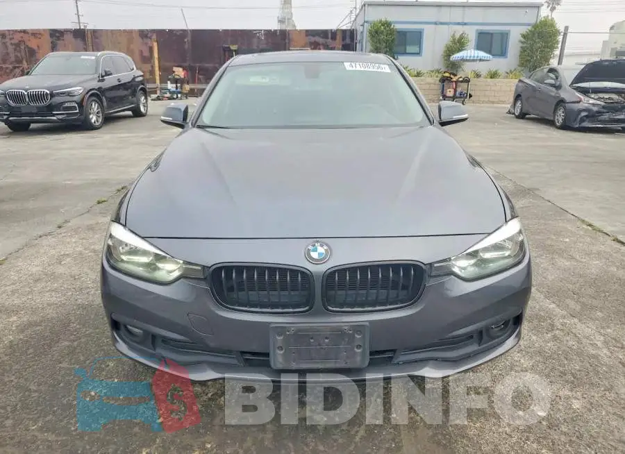WBA8A9C37HK864356 Photo# 5