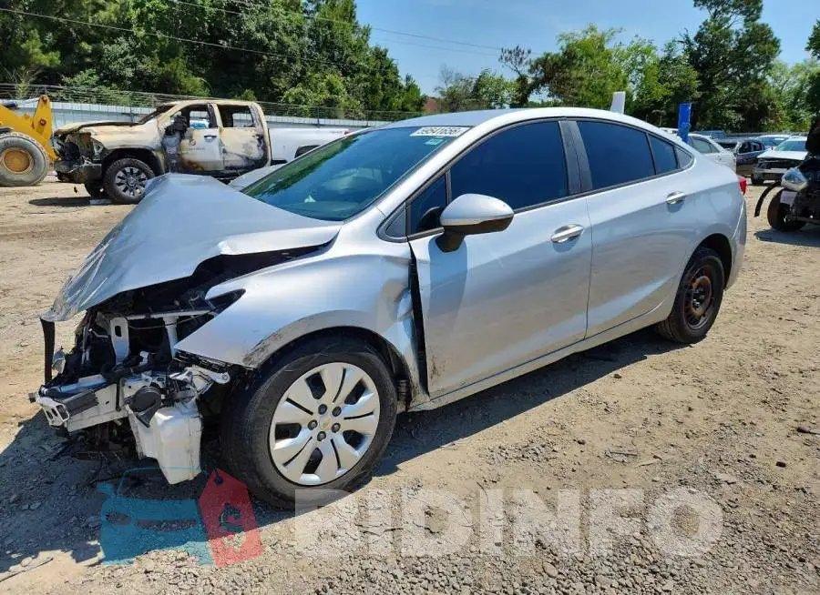 1G1BC5SM6J7215638 Photo# 1