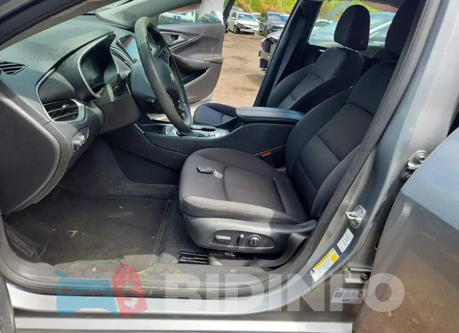 1G1ZD5ST0SF137092 Photo# 7