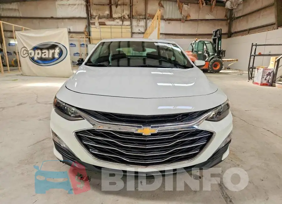 1G1ZD5ST4SF110896 Photo# 5