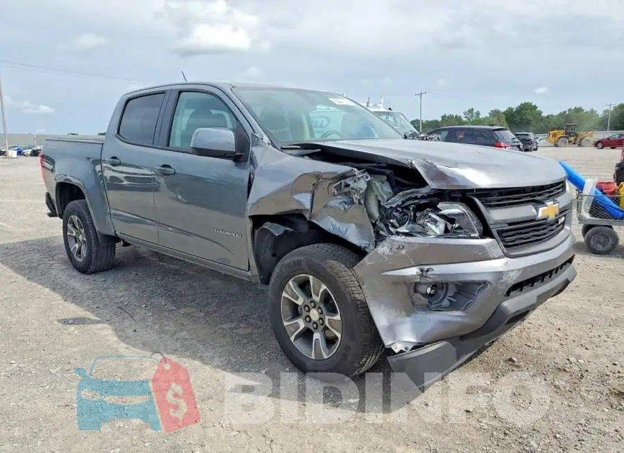 1GCGTDEN8J1272549 Photo# 4