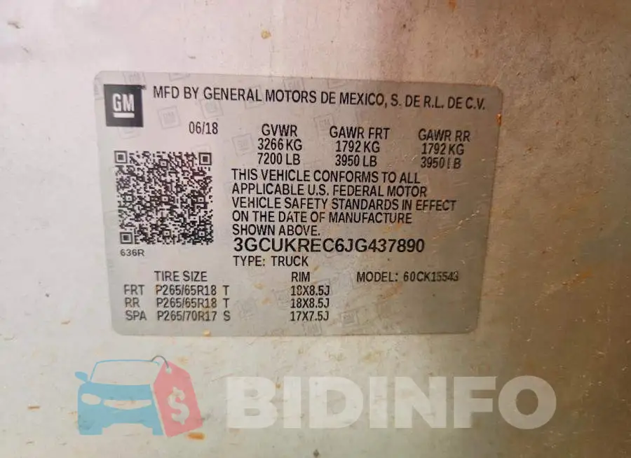 3GCUKREC6JG437890 Photo# 12